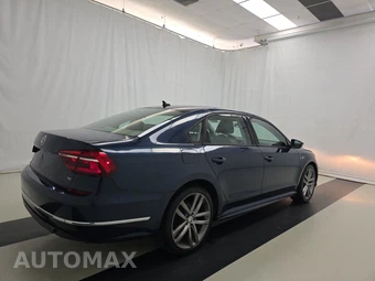 2018 Volkswagen Passat 2.0T R-Line - miniatura 4