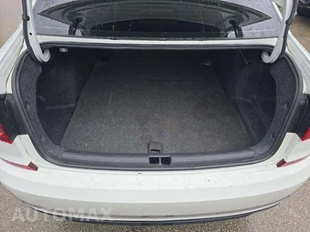 2018 Volkswagen Passat 2.0T R-Line - miniatura 11