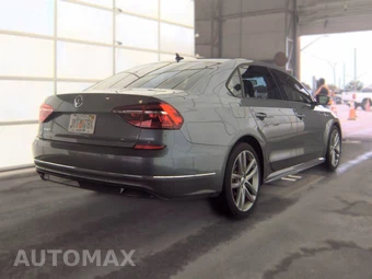 2018 Volkswagen Passat 2.0T R-Line - miniatura 4