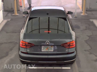 2018 Volkswagen Passat 2.0T R-Line - miniatura 5