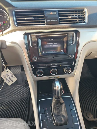 2018 Volkswagen Passat 2.0T S - miniatura 11