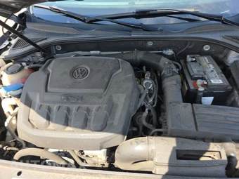 2018 Volkswagen Passat 2.0T SE – miniatura 15