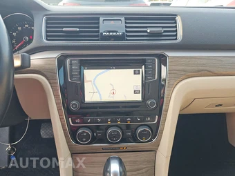 2018 Volkswagen Passat 2.0T SE - miniatura 11