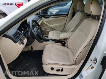 2018 Volkswagen Passat 2.0T SE – miniatura 7