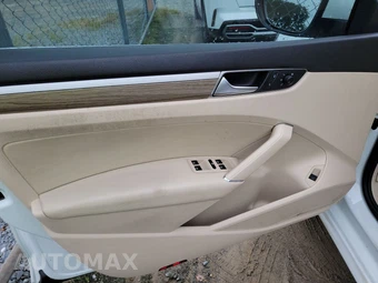 2018 Volkswagen Passat 2.0T SE – miniatura 9