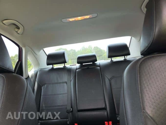 2018 Volkswagen Passat 2.0T SE – miniatura 11