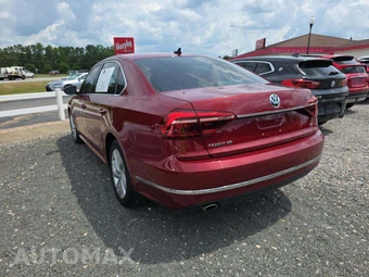 2018 Volkswagen Passat 2.0T SE – miniatura 2