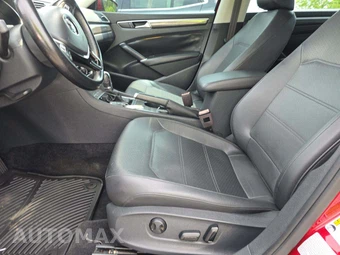 2018 Volkswagen Passat 2.0T SE – miniatura 6