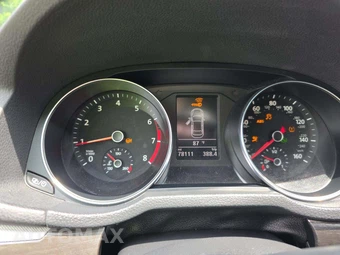 2018 Volkswagen Passat 2.0T SE – miniatura 9