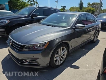 2018 Volkswagen Passat 2.0T SE w/Technology