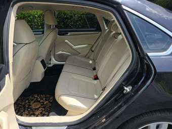 2018 Volkswagen Passat 2.0T SE w/Technology – miniatura 10