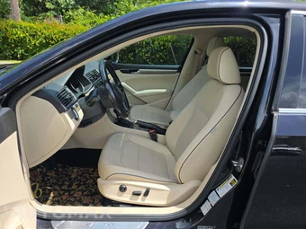 2018 Volkswagen Passat 2.0T SE w/Technology – miniatura 3
