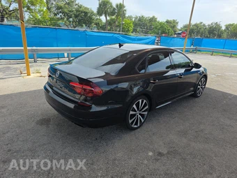 2018 Volkswagen Passat V6 GT – miniatura 4