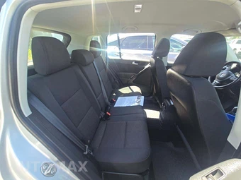 2018 Volkswagen Tiguan Limited - miniatura 16
