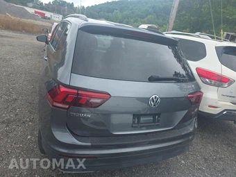 2018 Volkswagen Tiguan S - miniatura 5