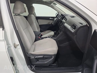 2018 Volkswagen Tiguan S – miniatura 8