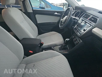 2018 Volkswagen Tiguan S – miniatura 8