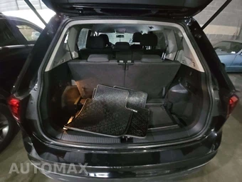 2018 Volkswagen Tiguan S – miniatura 15
