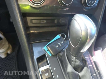 2018 Volkswagen Tiguan S – miniatura 5