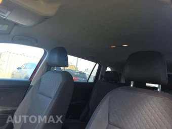 2018 Volkswagen Tiguan S – miniatura 8