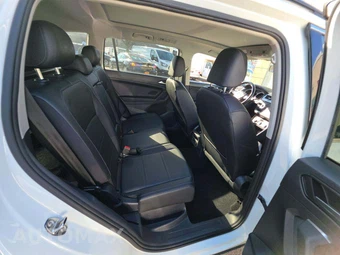 2018 Volkswagen Tiguan SE – miniatura 16