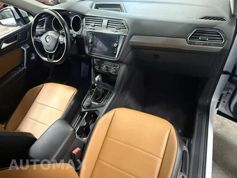 2018 Volkswagen Tiguan SE - miniatura 12