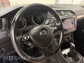 2018 Volkswagen Tiguan SE - miniatura 18