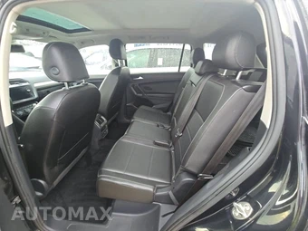 2018 Volkswagen Tiguan SE – miniatura 18