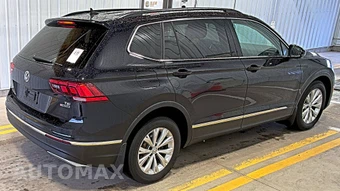 2018 Volkswagen Tiguan SE – miniatura 4