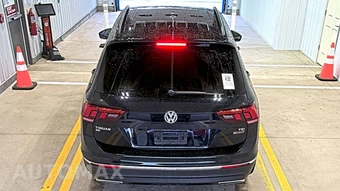 2018 Volkswagen Tiguan SE – miniatura 5