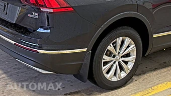 2018 Volkswagen Tiguan SE – miniatura 9