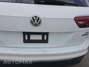2018 Volkswagen Tiguan SE – miniatura 29