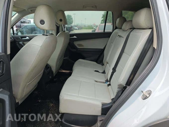 2018 Volkswagen Tiguan SE – miniatura 13