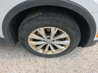 2018 Volkswagen Tiguan SE – miniatura 26