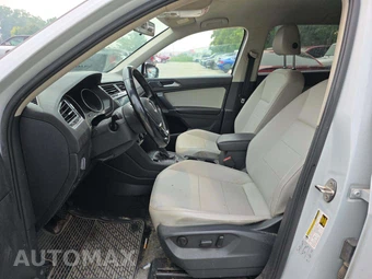 2018 Volkswagen Tiguan SE – miniatura 6