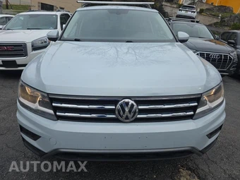 2018 Volkswagen Tiguan SE – miniatura 2