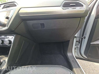 2018 Volkswagen Tiguan SE - miniatura 19