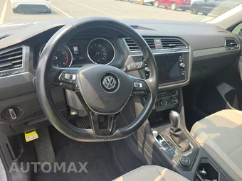 2018 Volkswagen Tiguan SE - miniatura 10