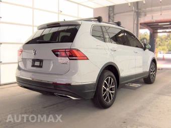 2018 Volkswagen Tiguan SE - miniatura 4
