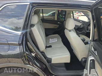 2018 Volkswagen Tiguan SE – miniatura 17