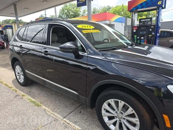 2018 Volkswagen Tiguan SE – miniatura 29