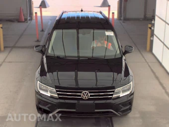 2018 Volkswagen Tiguan SE – miniatura 2