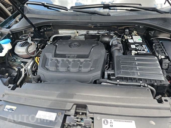 2018 Volkswagen Tiguan SE - miniatura 16