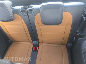 2018 Volkswagen Tiguan SE – miniatura 11