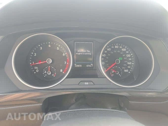 2018 Volkswagen Tiguan SE – miniatura 6