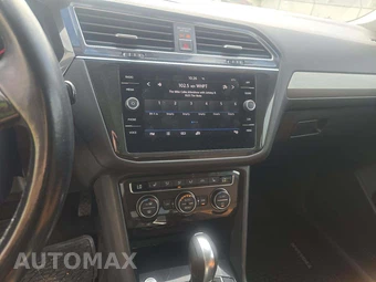 2018 Volkswagen Tiguan SE – miniatura 7