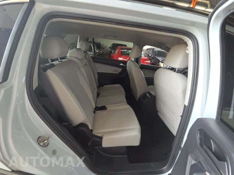 2018 Volkswagen Tiguan SE – miniatura 17