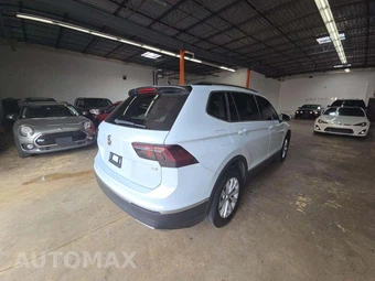 2018 Volkswagen Tiguan SE – miniatura 3