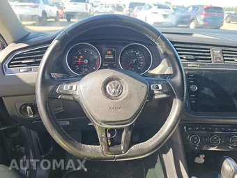 2018 Volkswagen Tiguan SE – miniatura 10