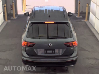2018 Volkswagen Tiguan SE – miniatura 5